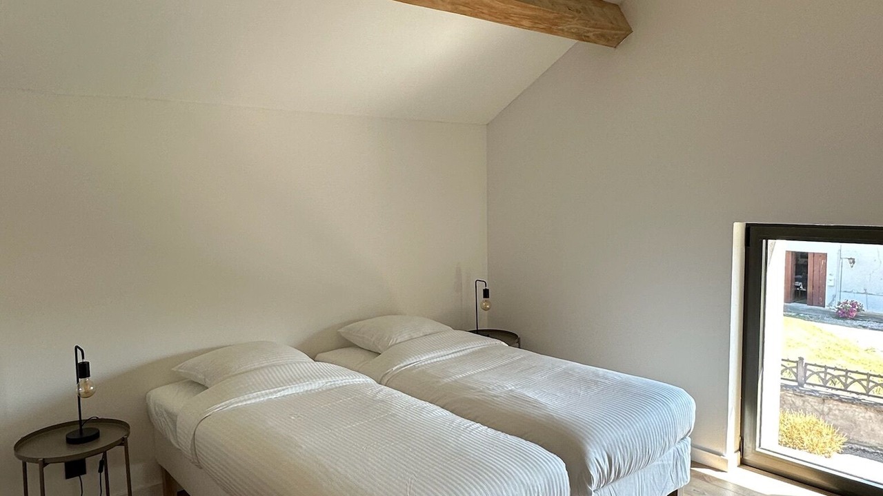 Photo of Bedroom in Condeissiat