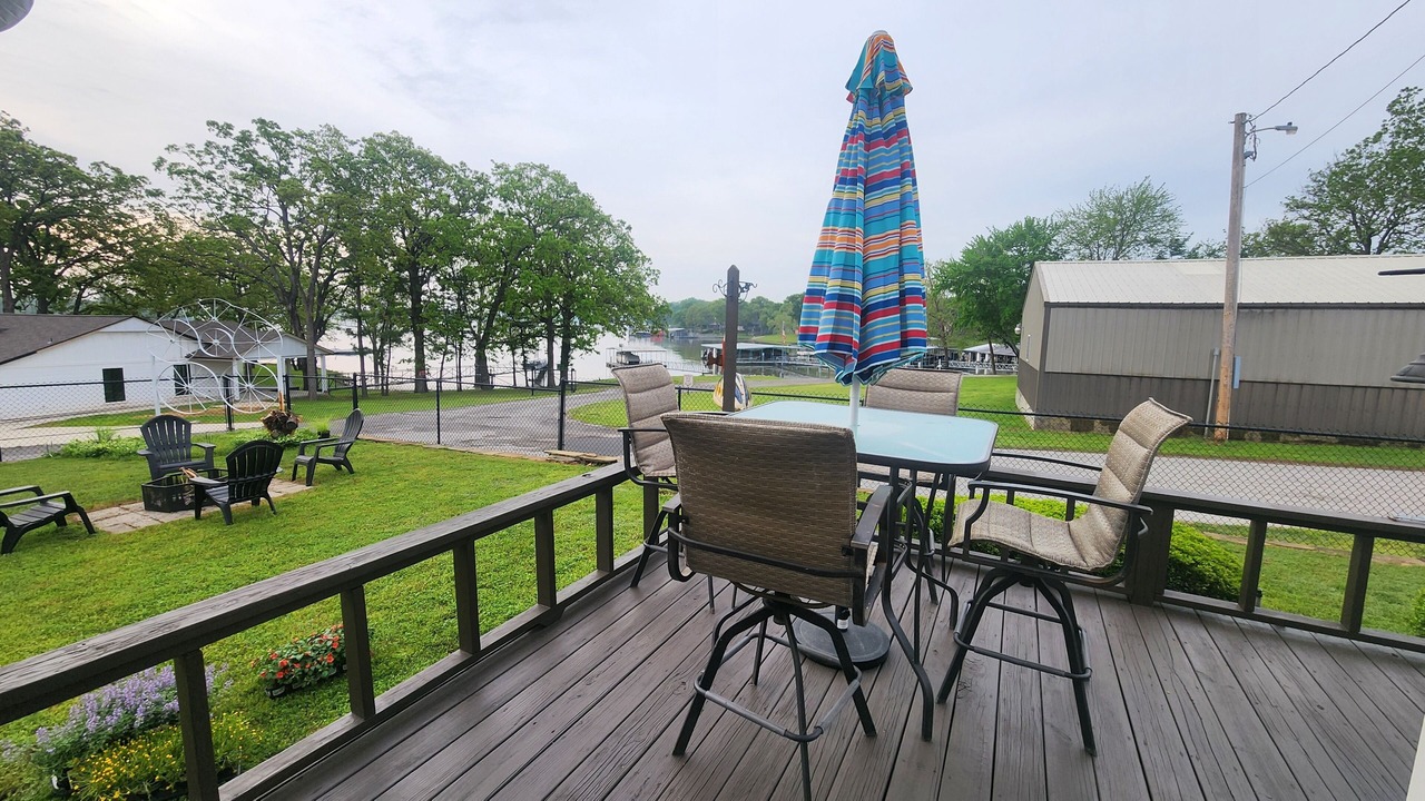Photo of Outdoor in Cleora