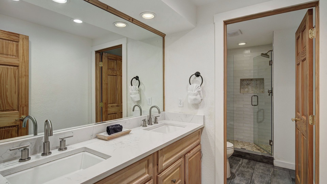 Photo of Bathroom in Blue River