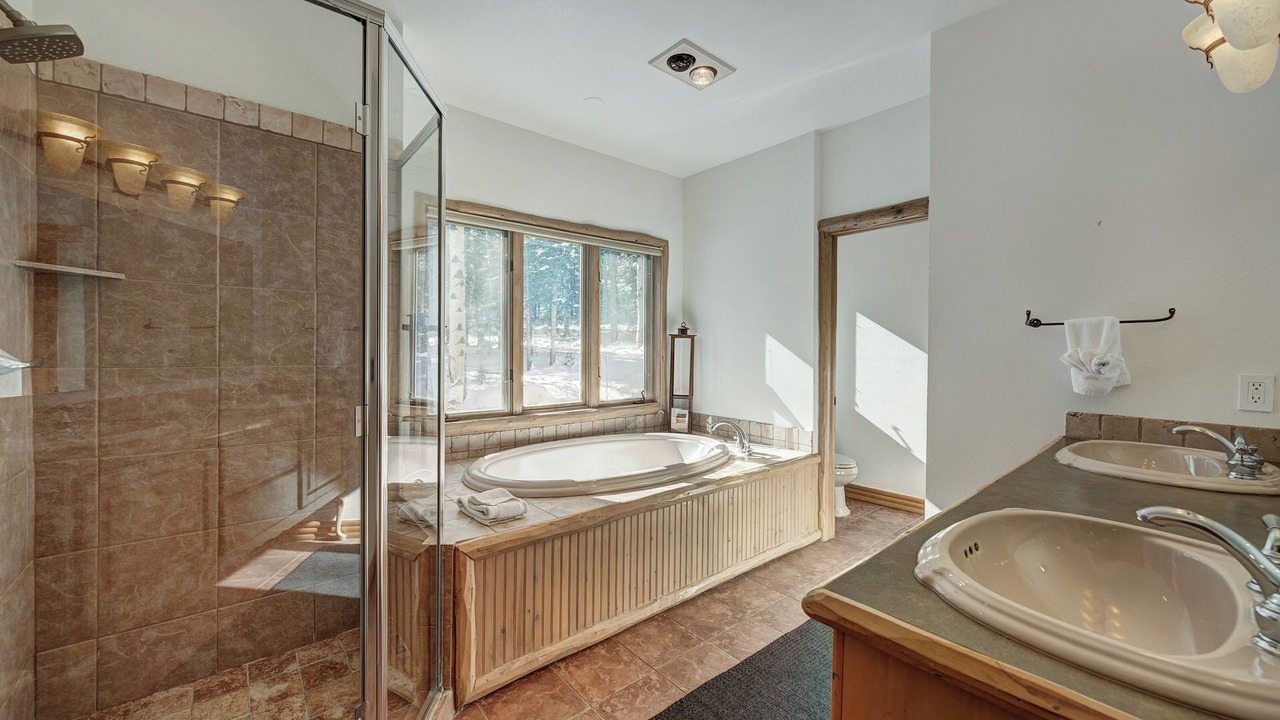 Photo of Bathroom in Blue River