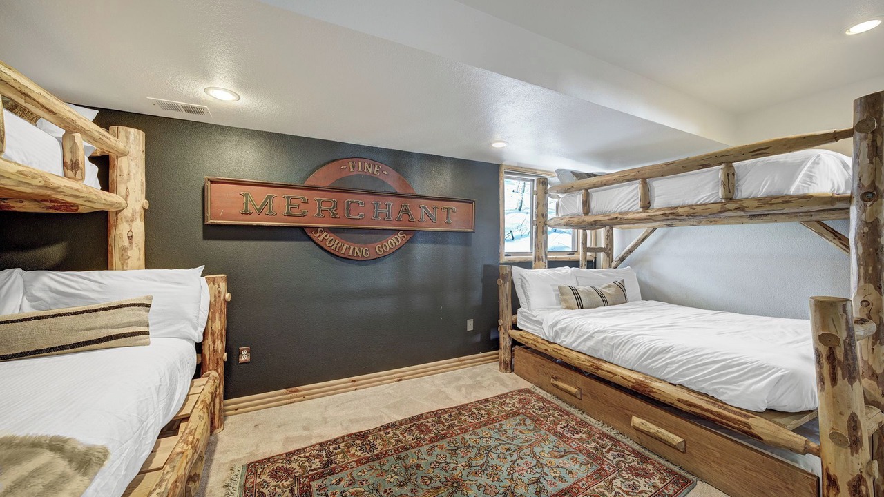 Photo of Bedroom in Blue River
