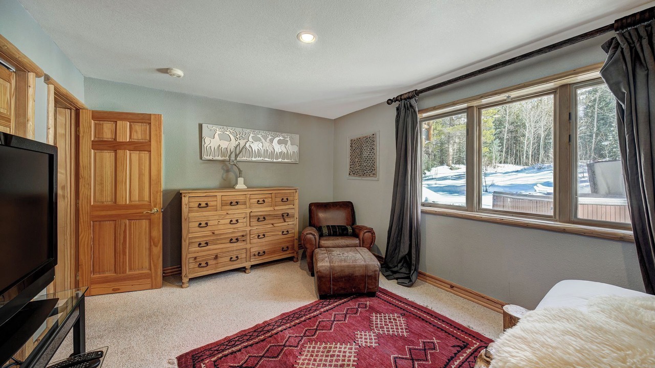 Photo of Bedroom in Blue River