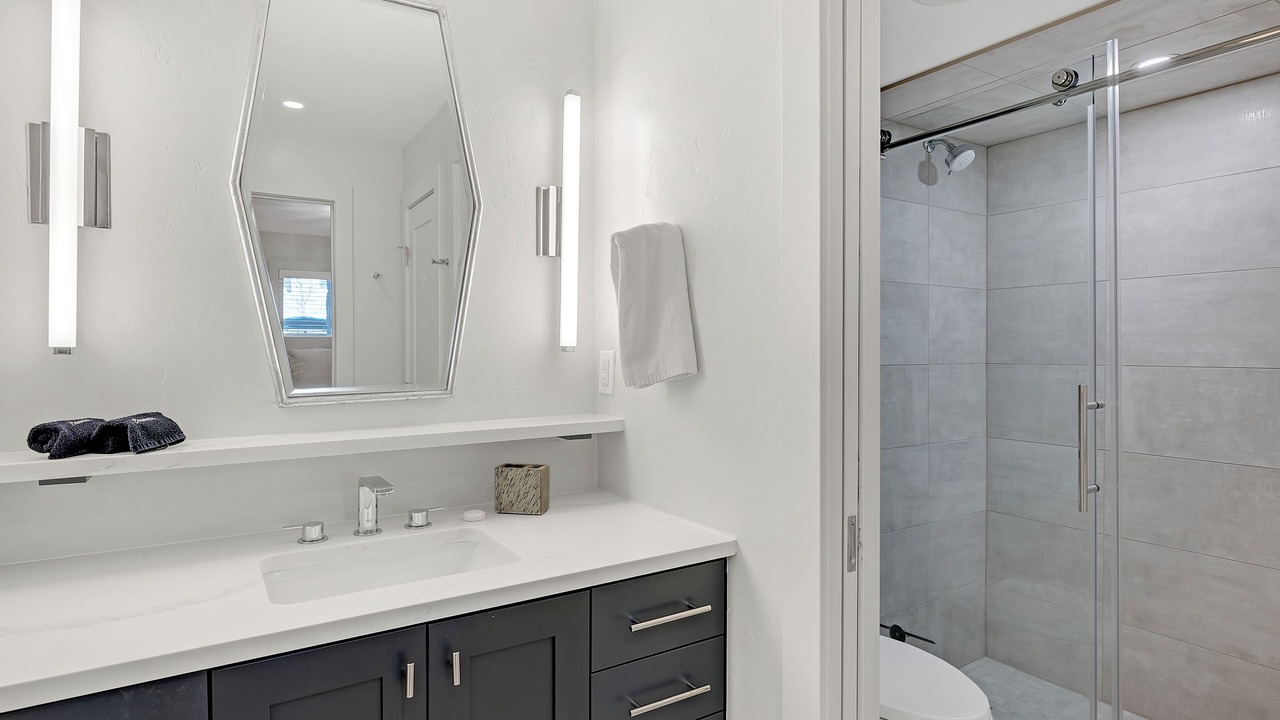 Photo of Bathroom in Dillon