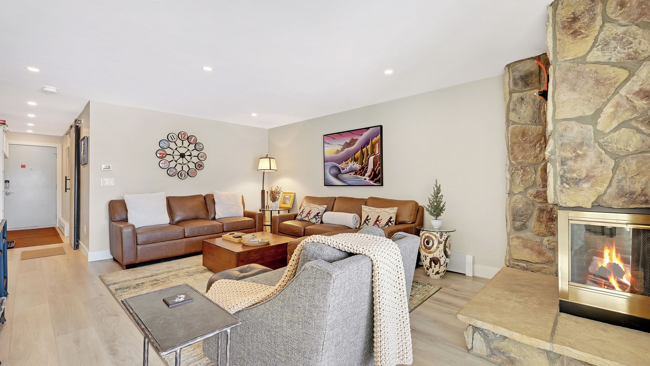 Photo of Livingroom in Dillon