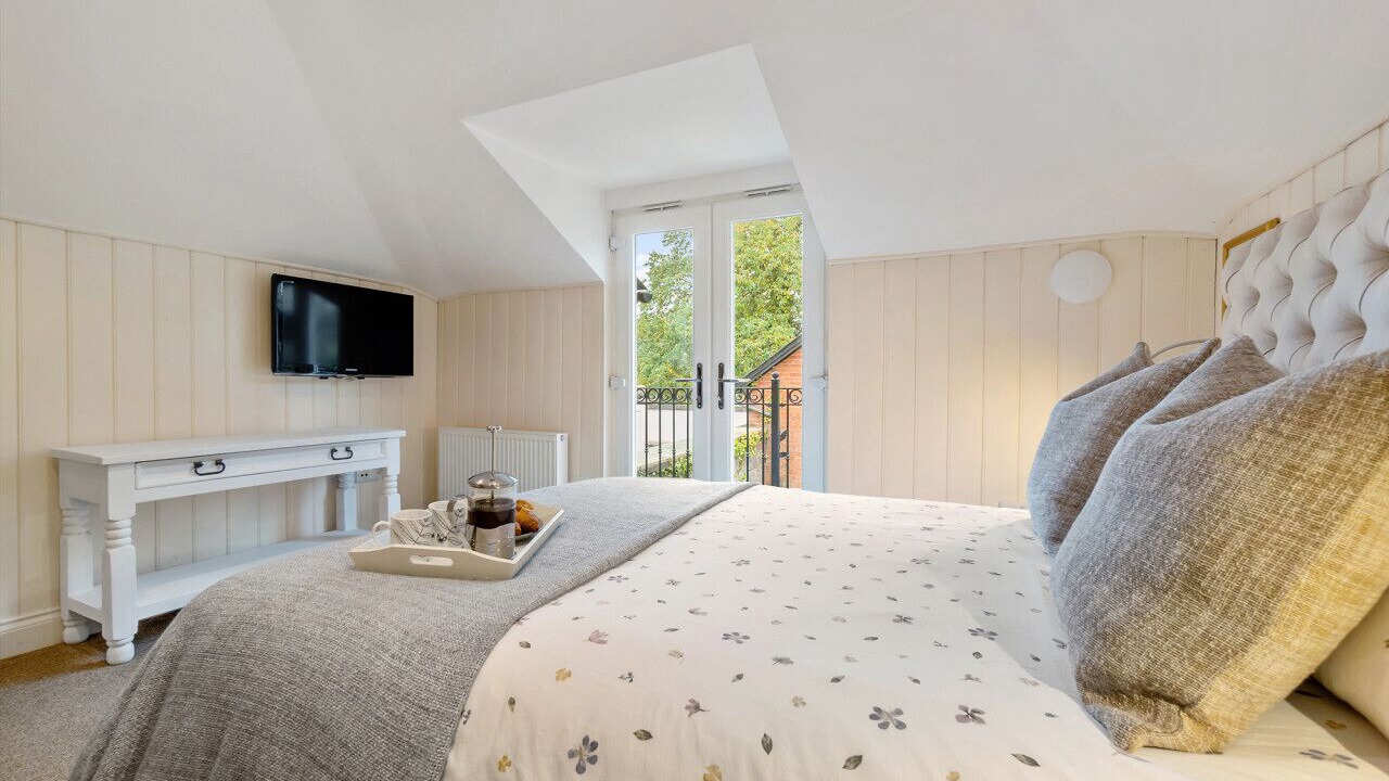 Photo of Bedroom in East Budleigh