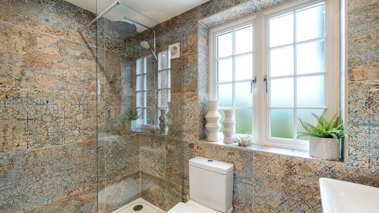 Photo of Bathroom in East Budleigh