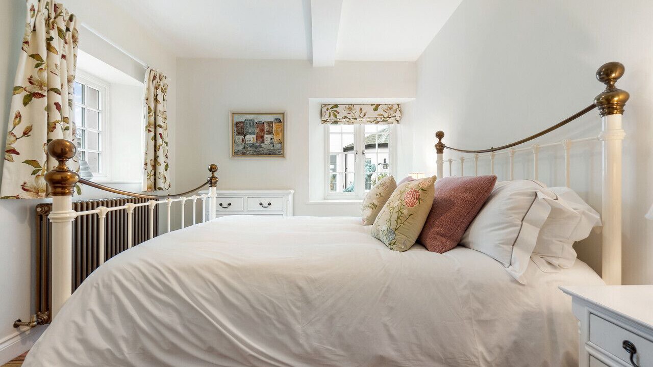 Photo of Bedroom in East Budleigh