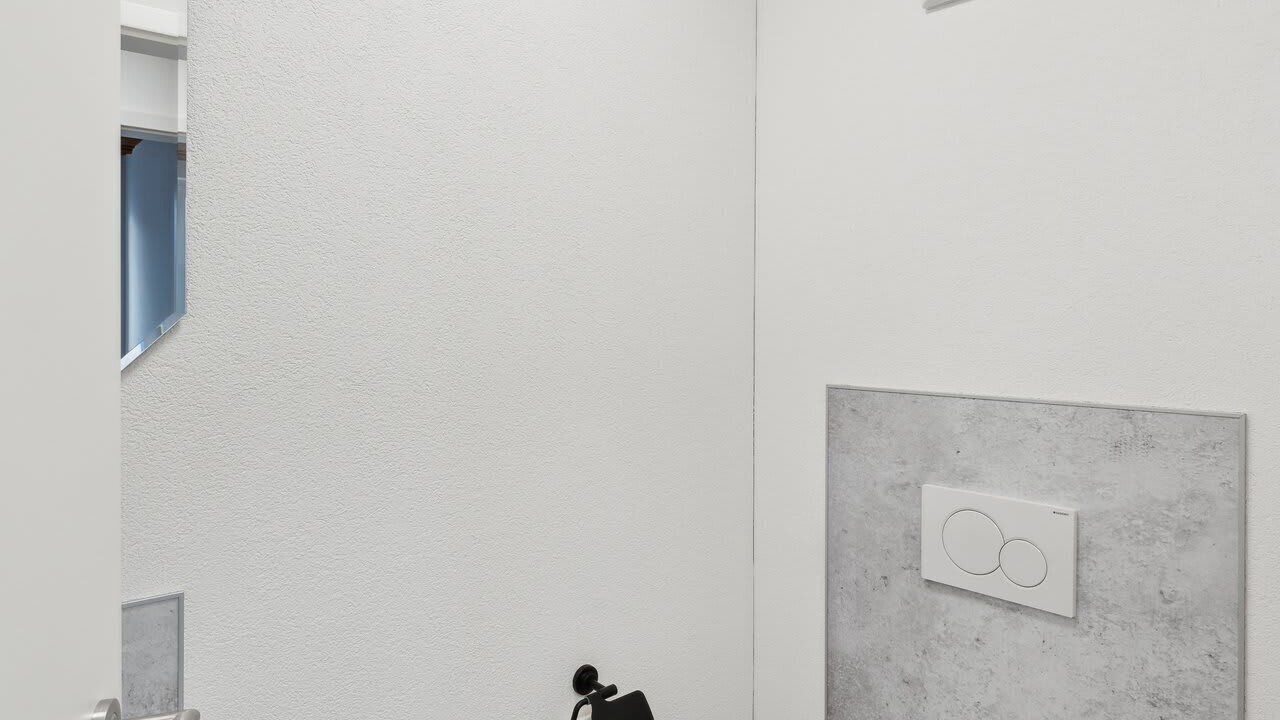 Photo of Bathroom in Grabs