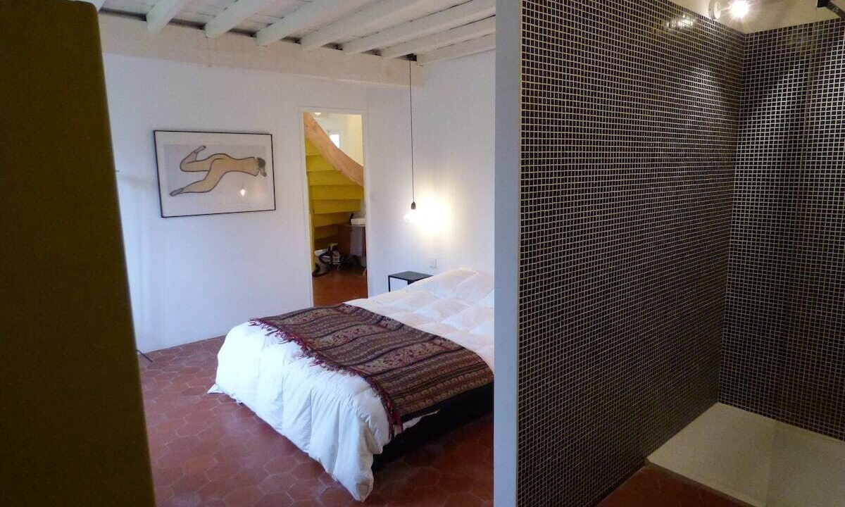 Photo of Bedroom in Rue