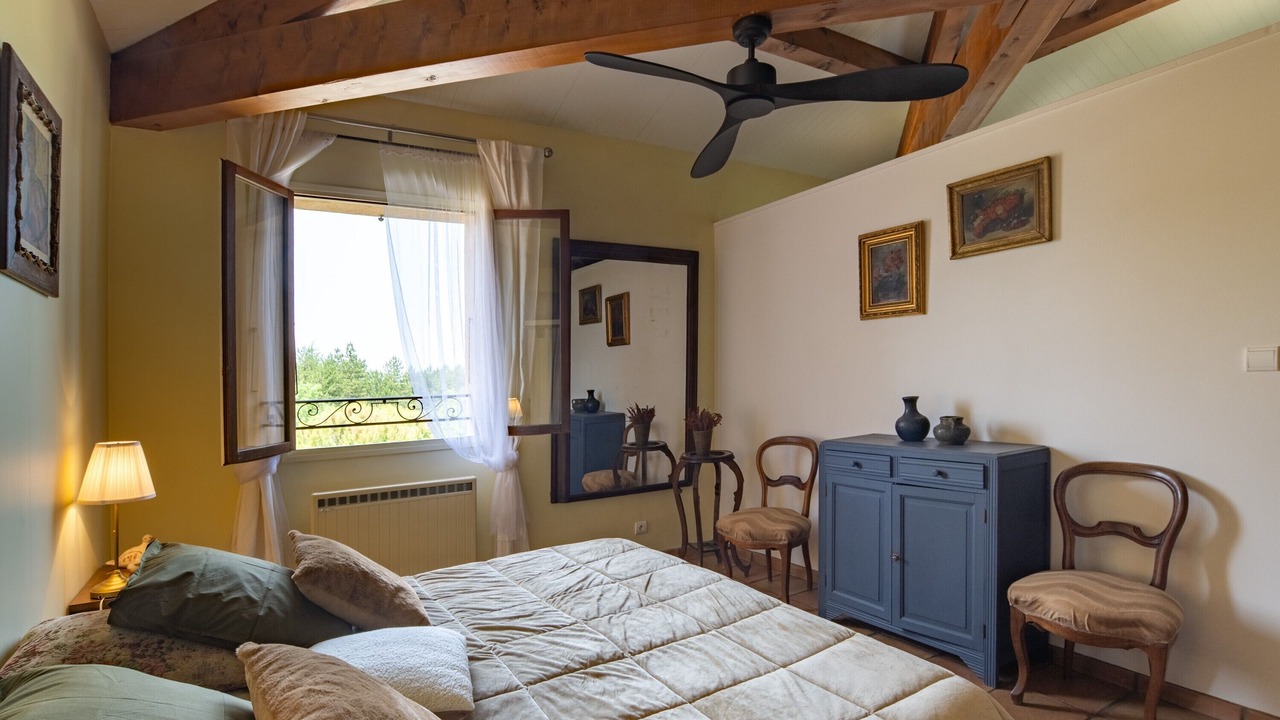 Photo of Bedroom in Grospierres