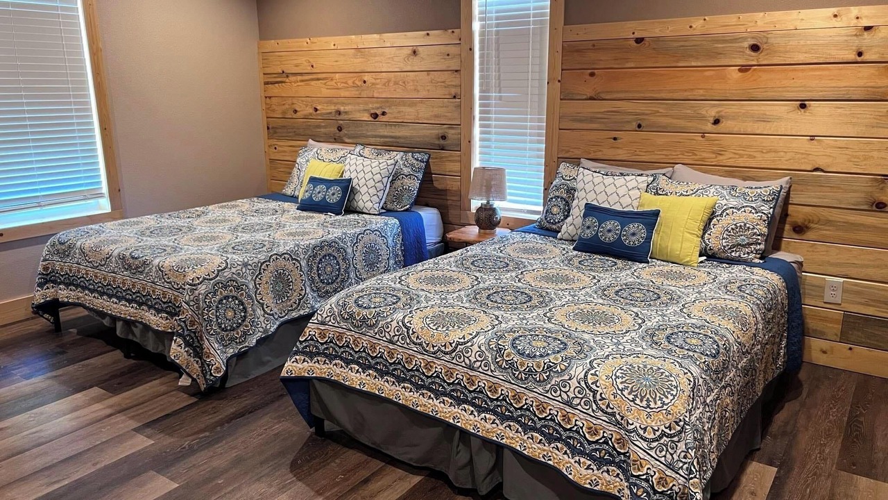 Photo of Bedroom in Branson West