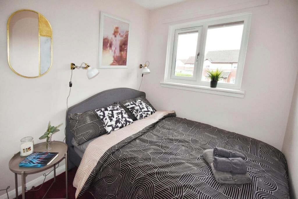 Photo of Bedroom in Dalmuir