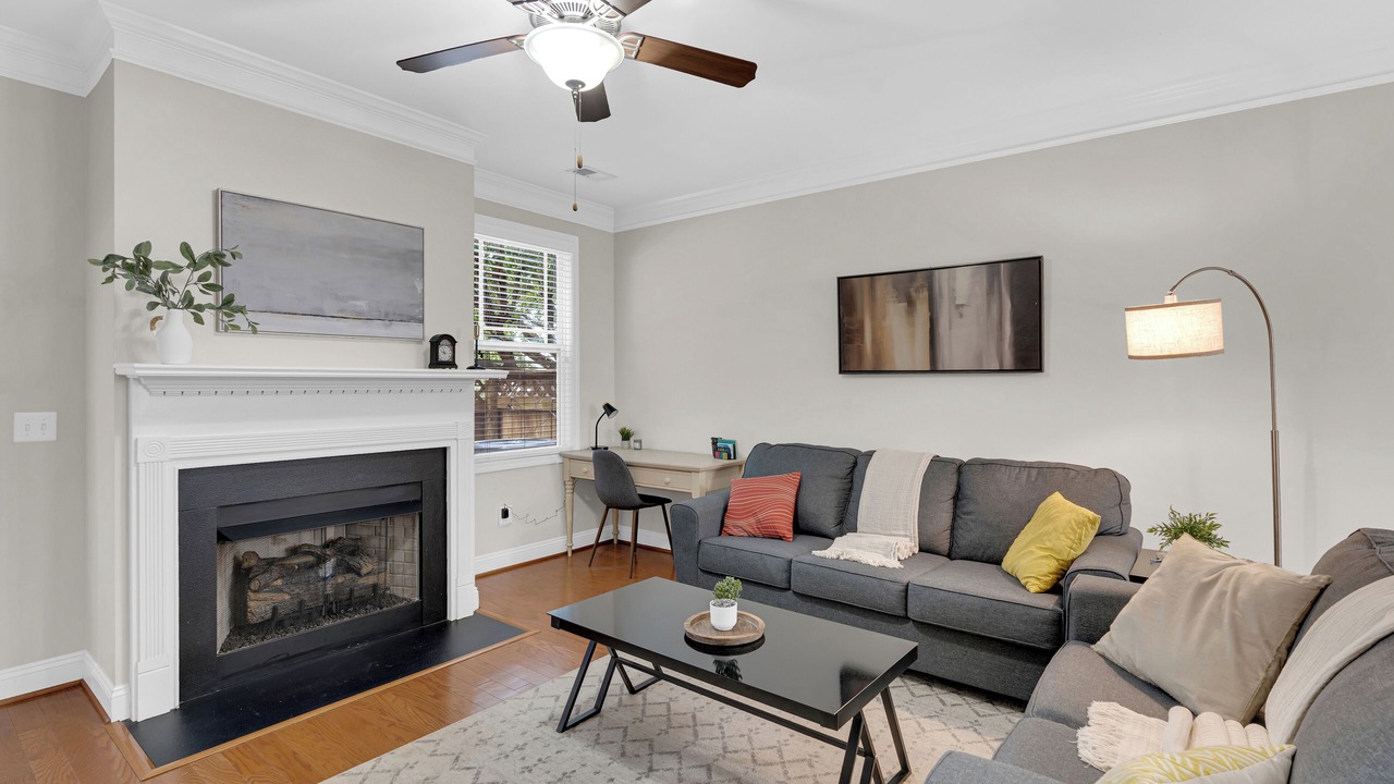 Photo of Livingroom in Arsenal Hill