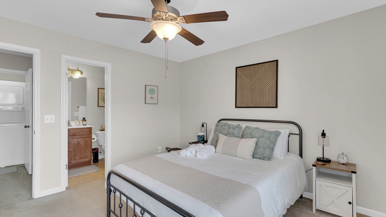 Photo of Bedroom in Arsenal Hill