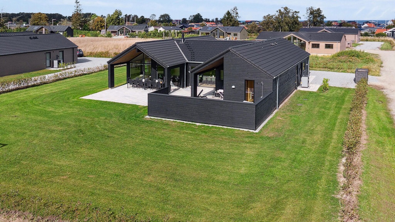 Photo of Others in Hasmark Strand