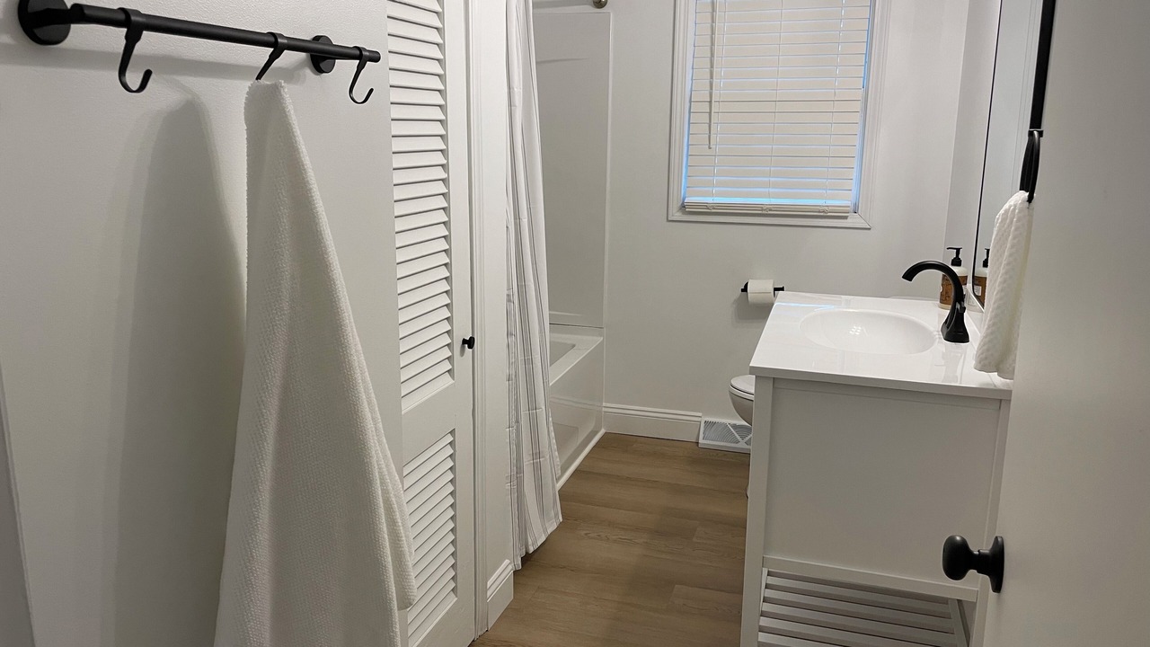 Photo of Bathroom in Connersville