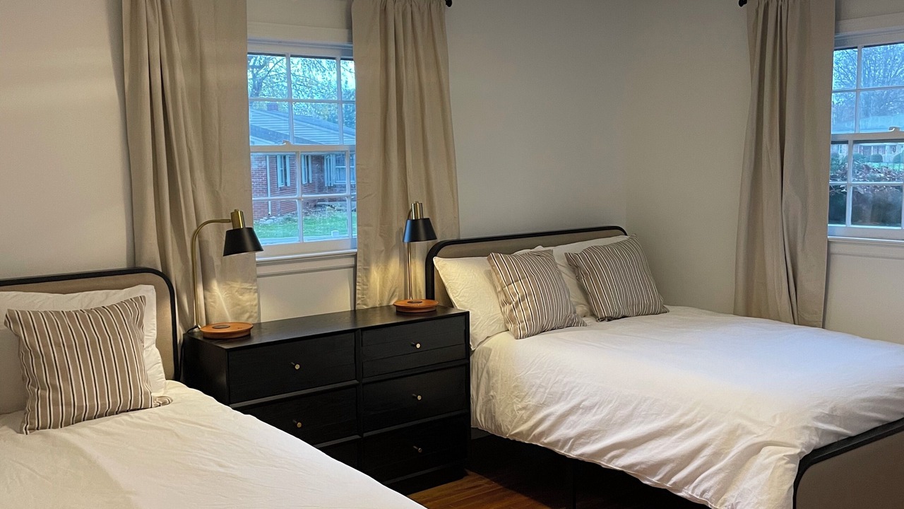 Photo of Bedroom in Connersville