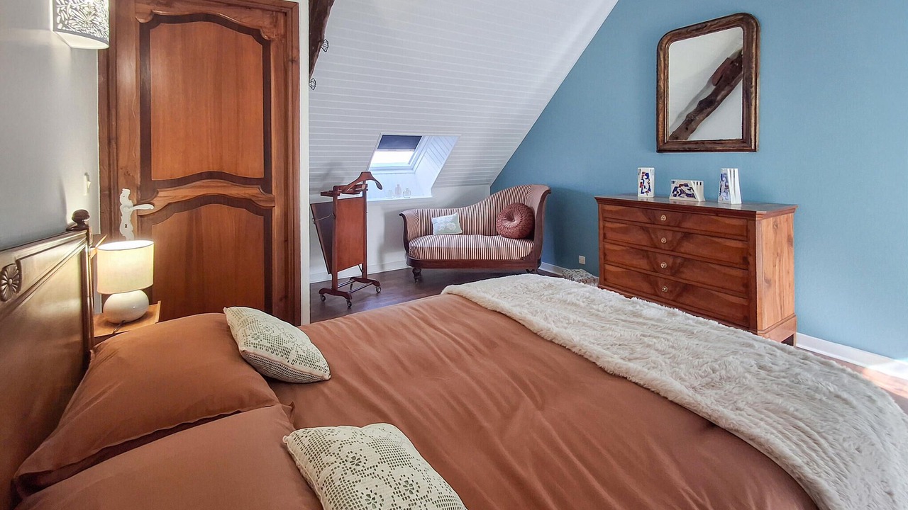 Photo of Others in Caden