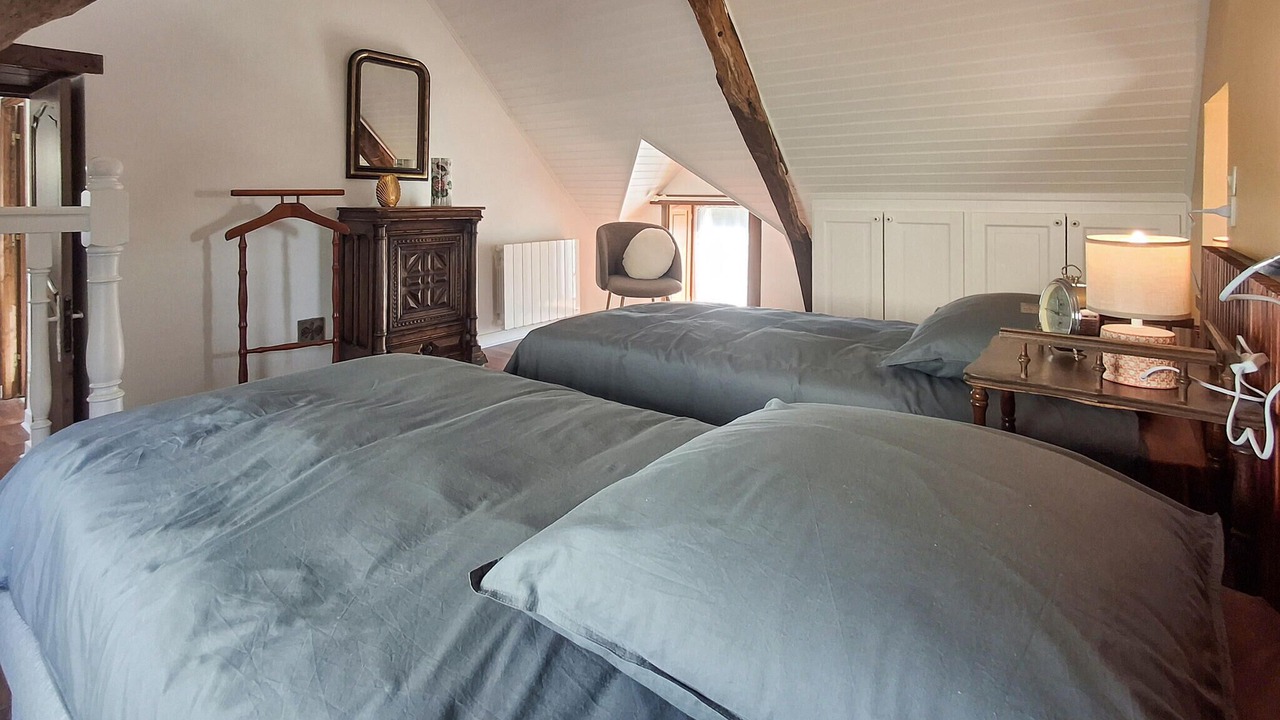 Photo of Others in Caden