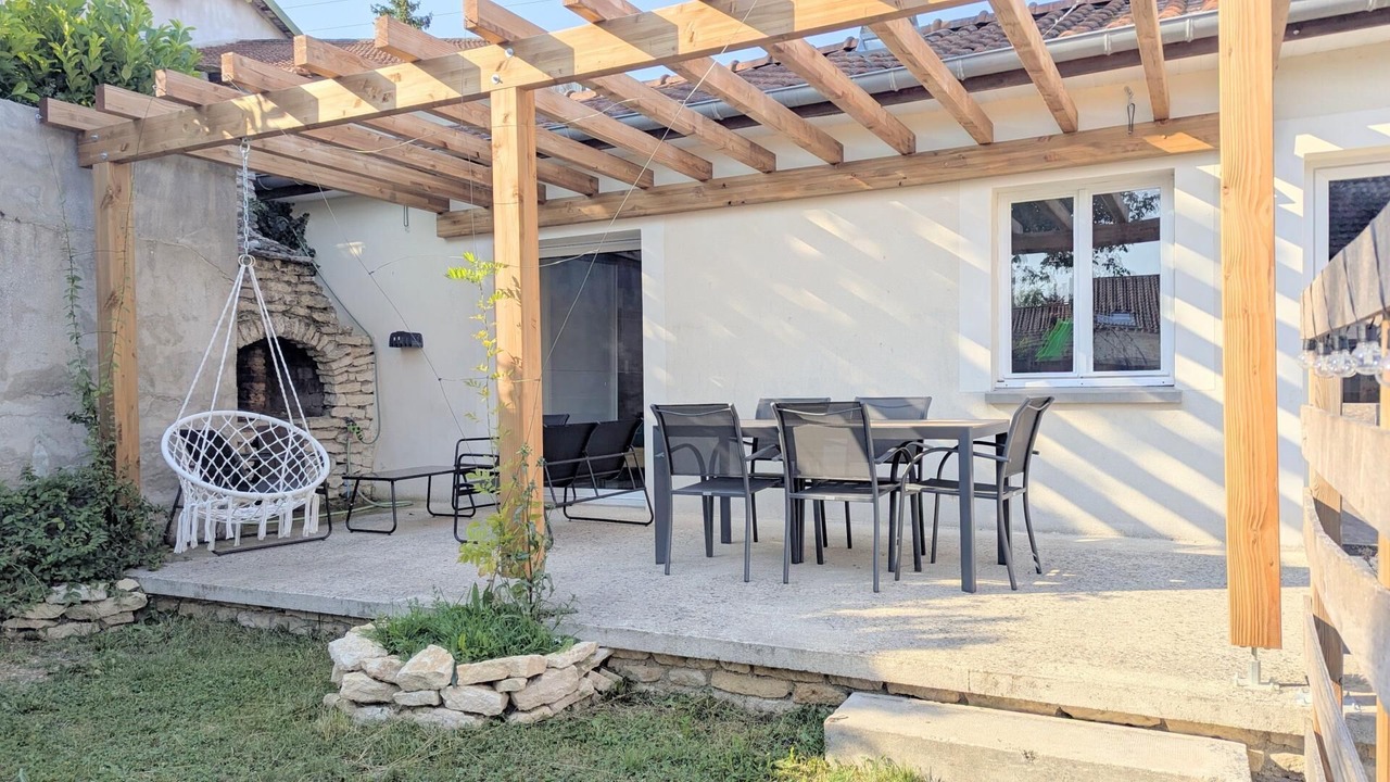 Photo of Outdoor in Arsonval