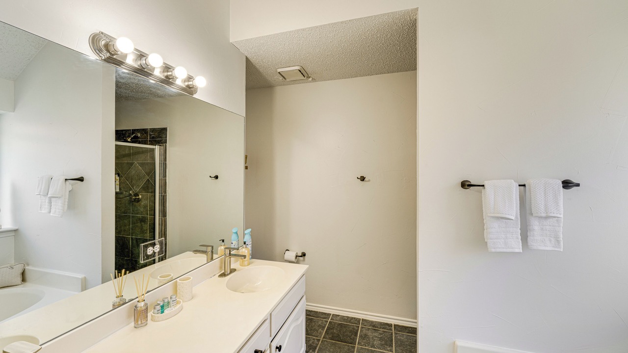 Photo of Bathroom in Frisco