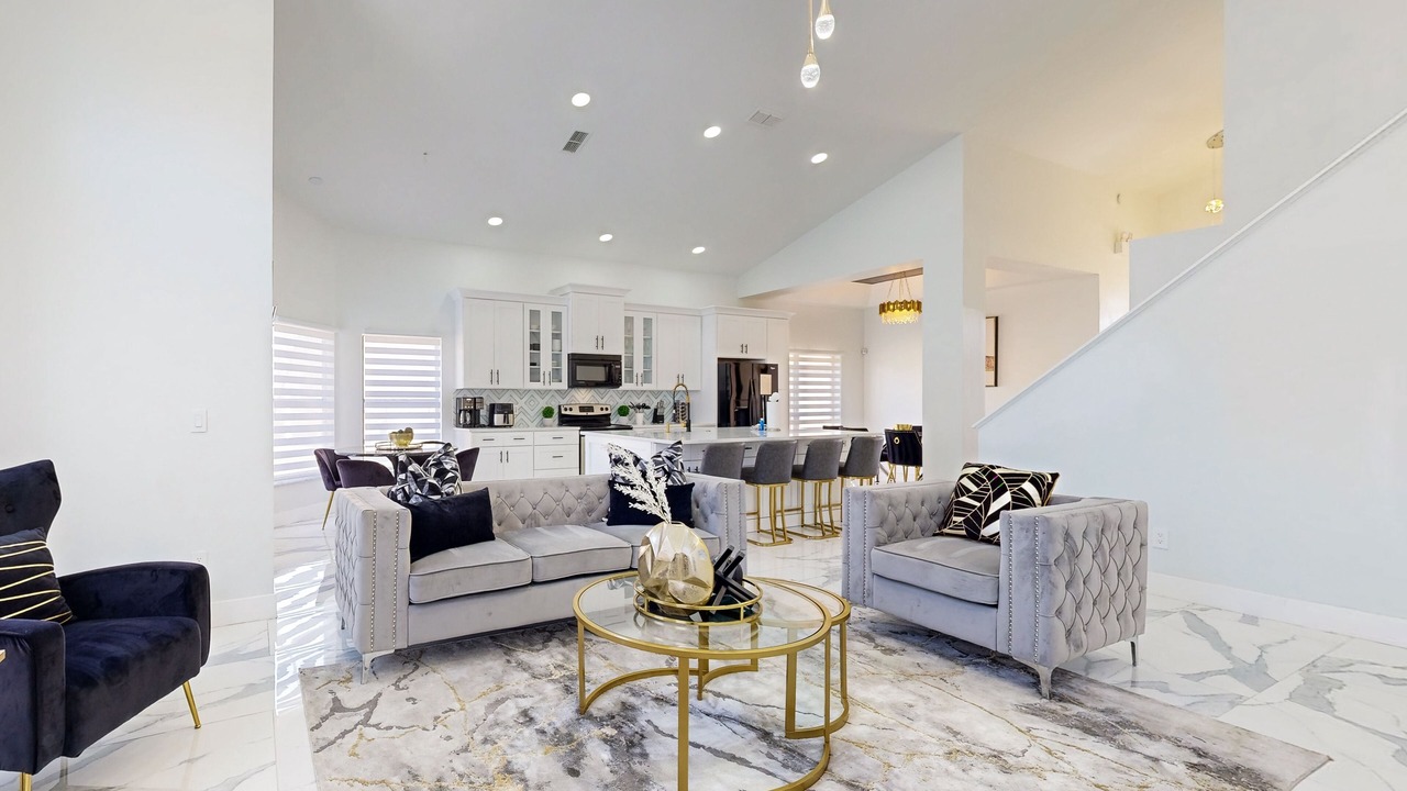 Photo of Others in Lake Davenport Estates