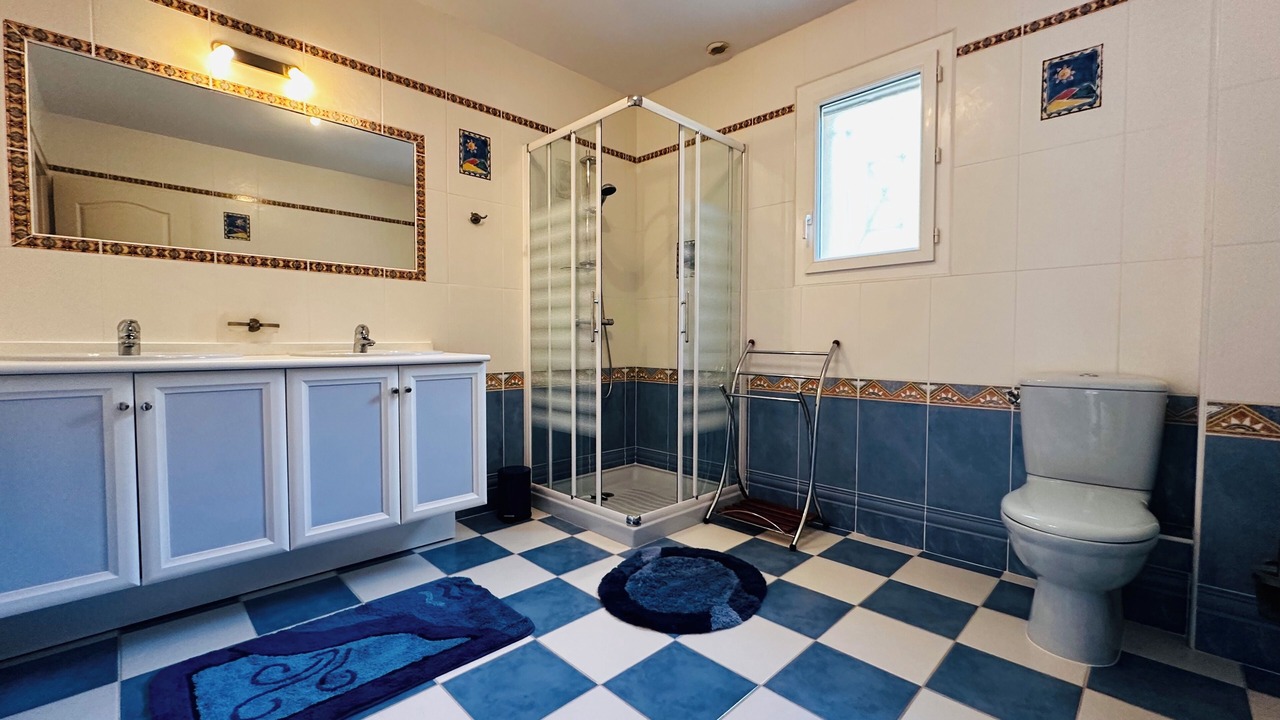 Photo of Bathroom in La Tremblade