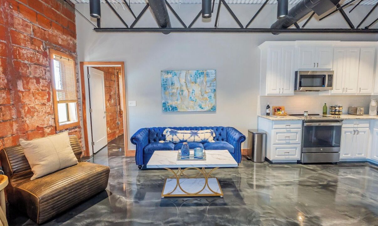 Photo of Livingroom in Jacksonville