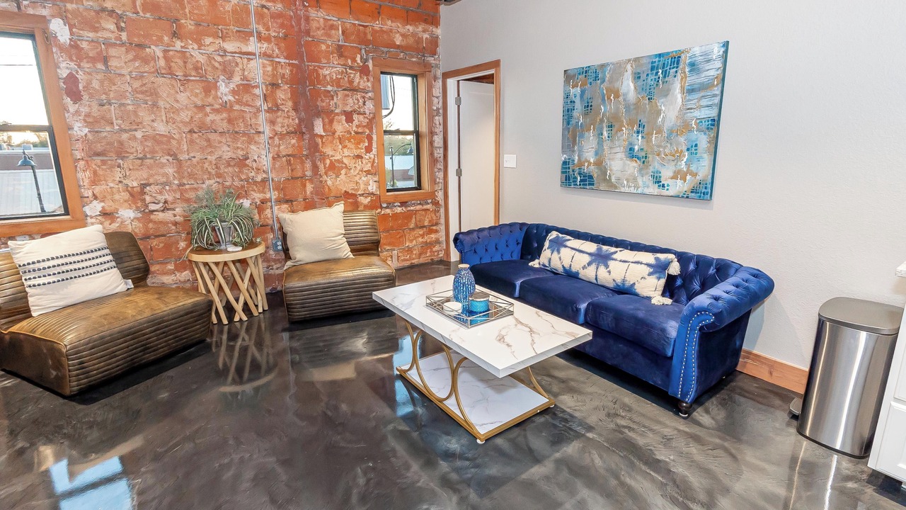 Photo of Livingroom in Jacksonville