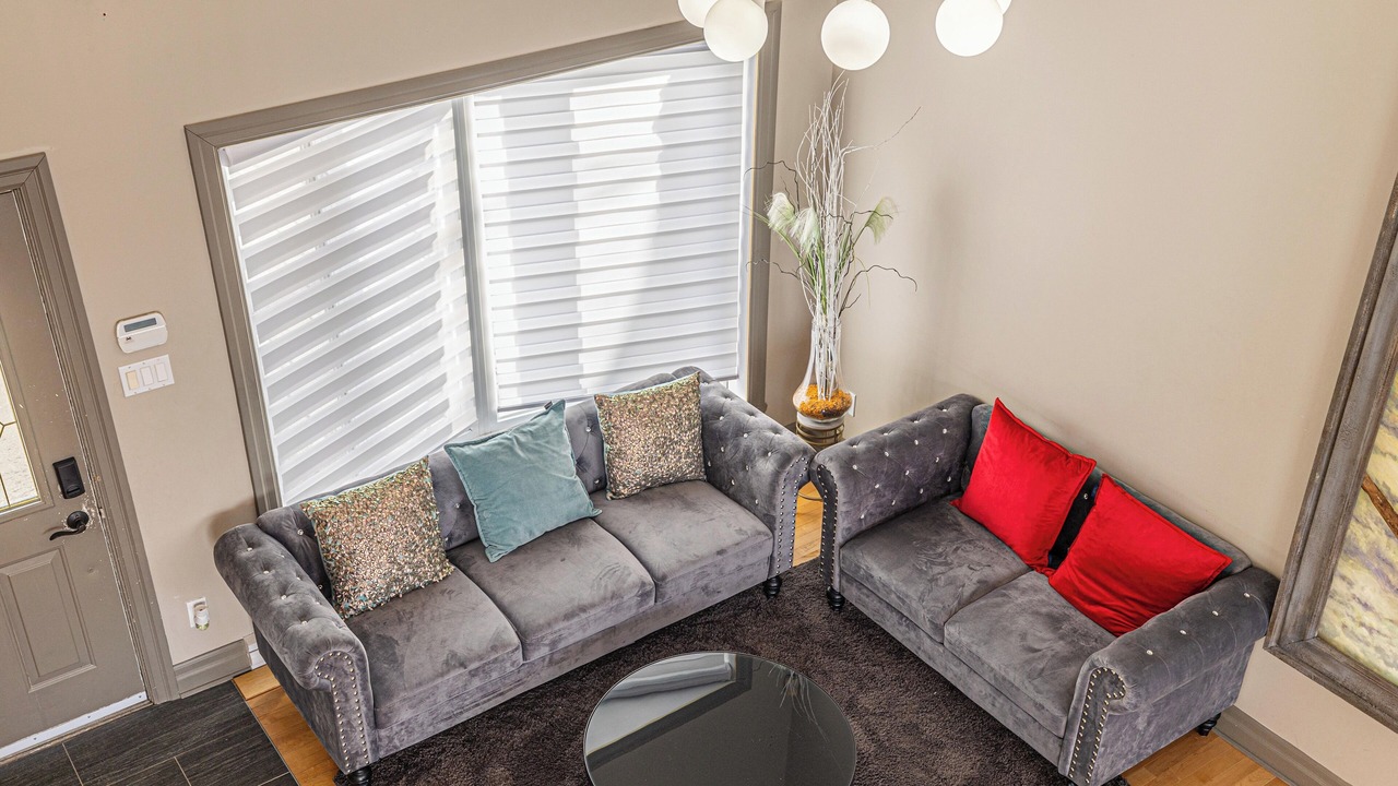 Photo of Livingroom in Laprairie