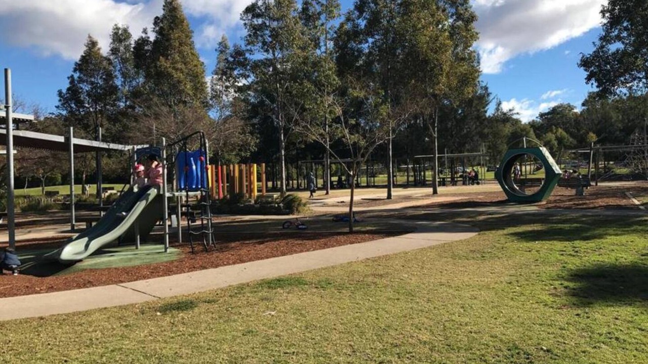 Photo of Others in Austral