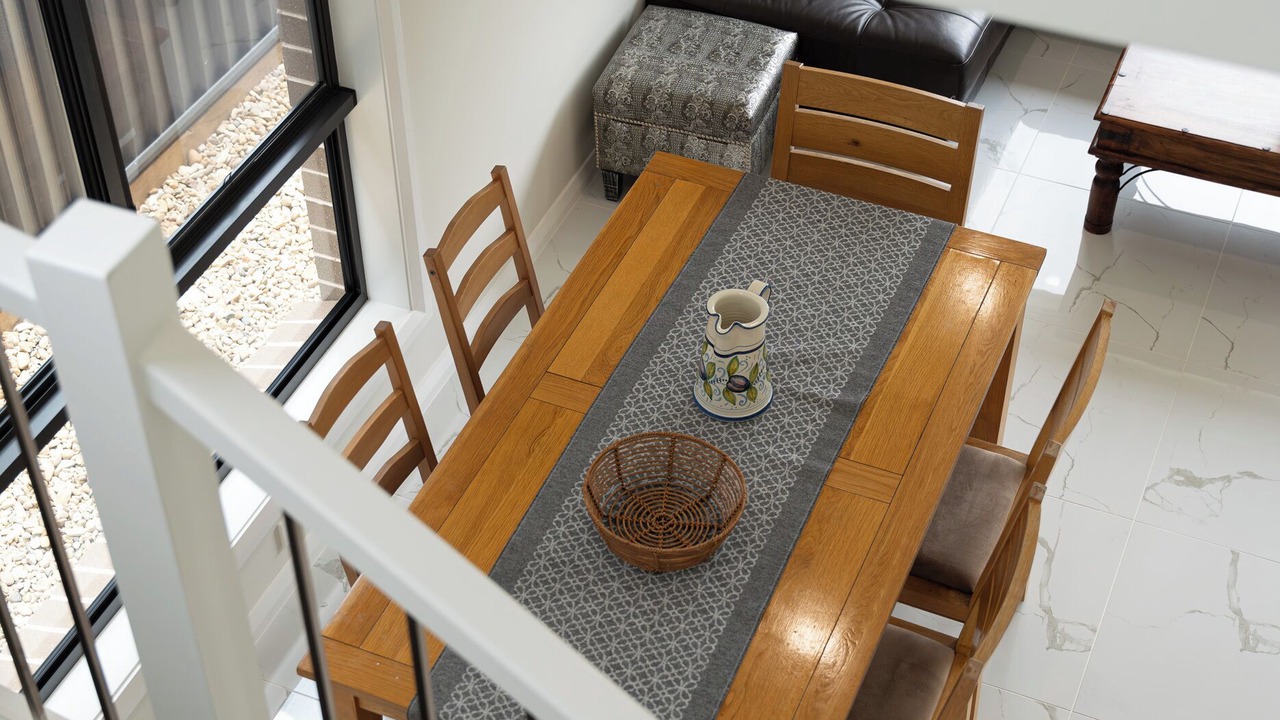 Photo of Others in Austral