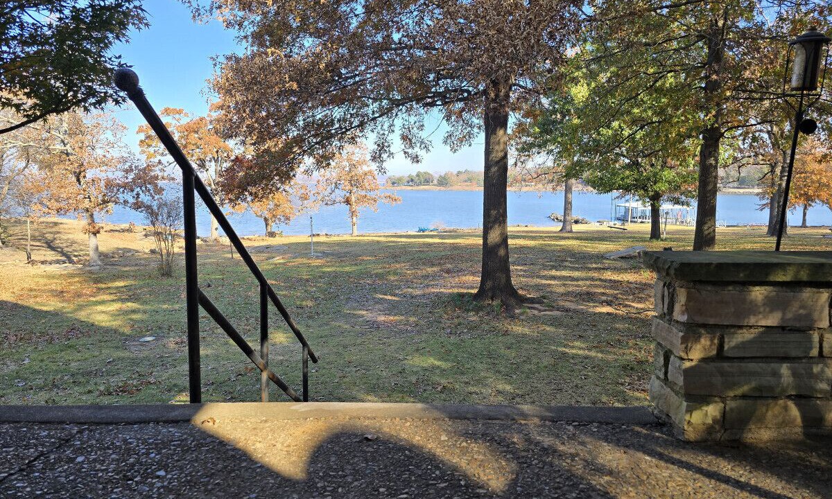 Photo of Outdoor in Hoyt