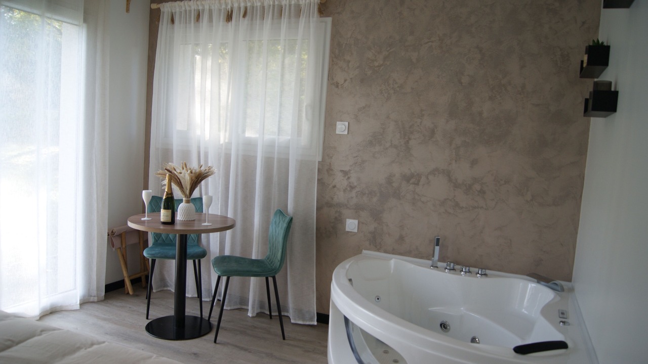 Photo of Bedroom in Lunas