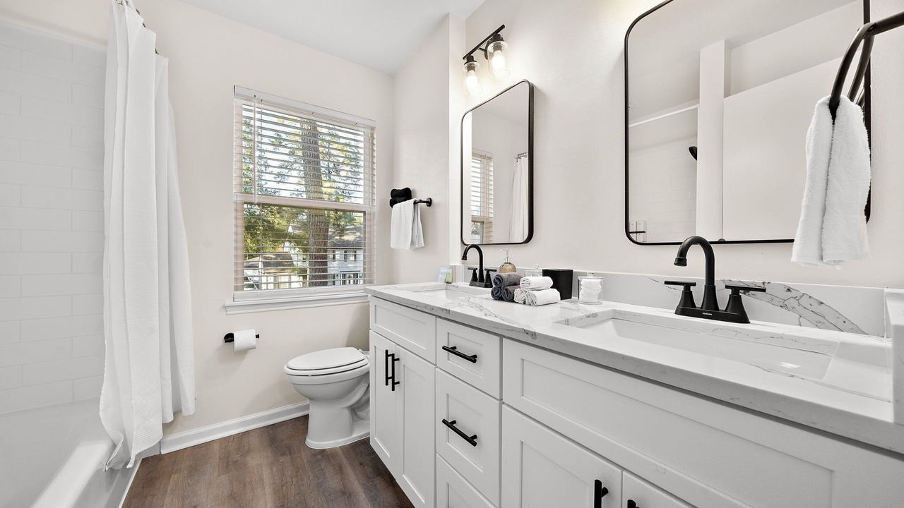 Photo of Bathroom in Ponderosa Forest