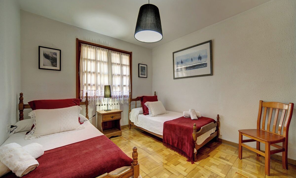 Photo of Bedroom in Pujo