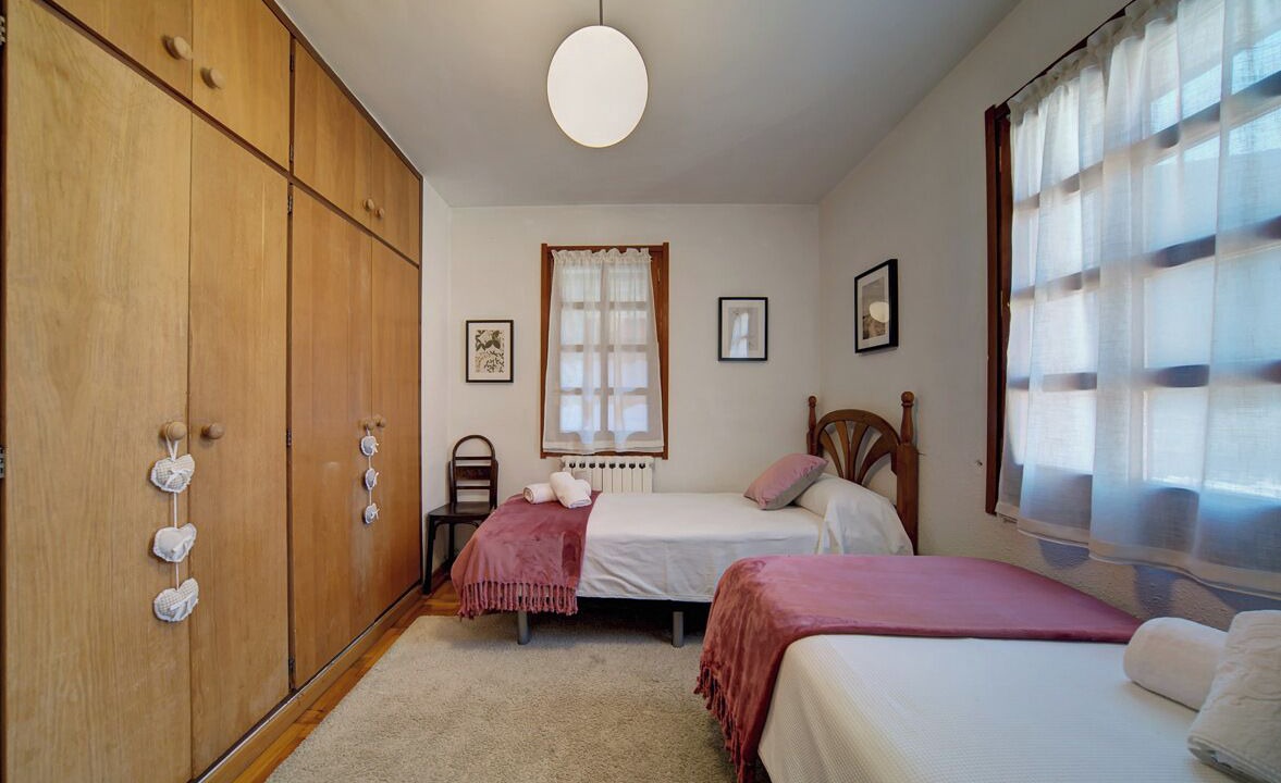Photo of Bedroom in Pujo