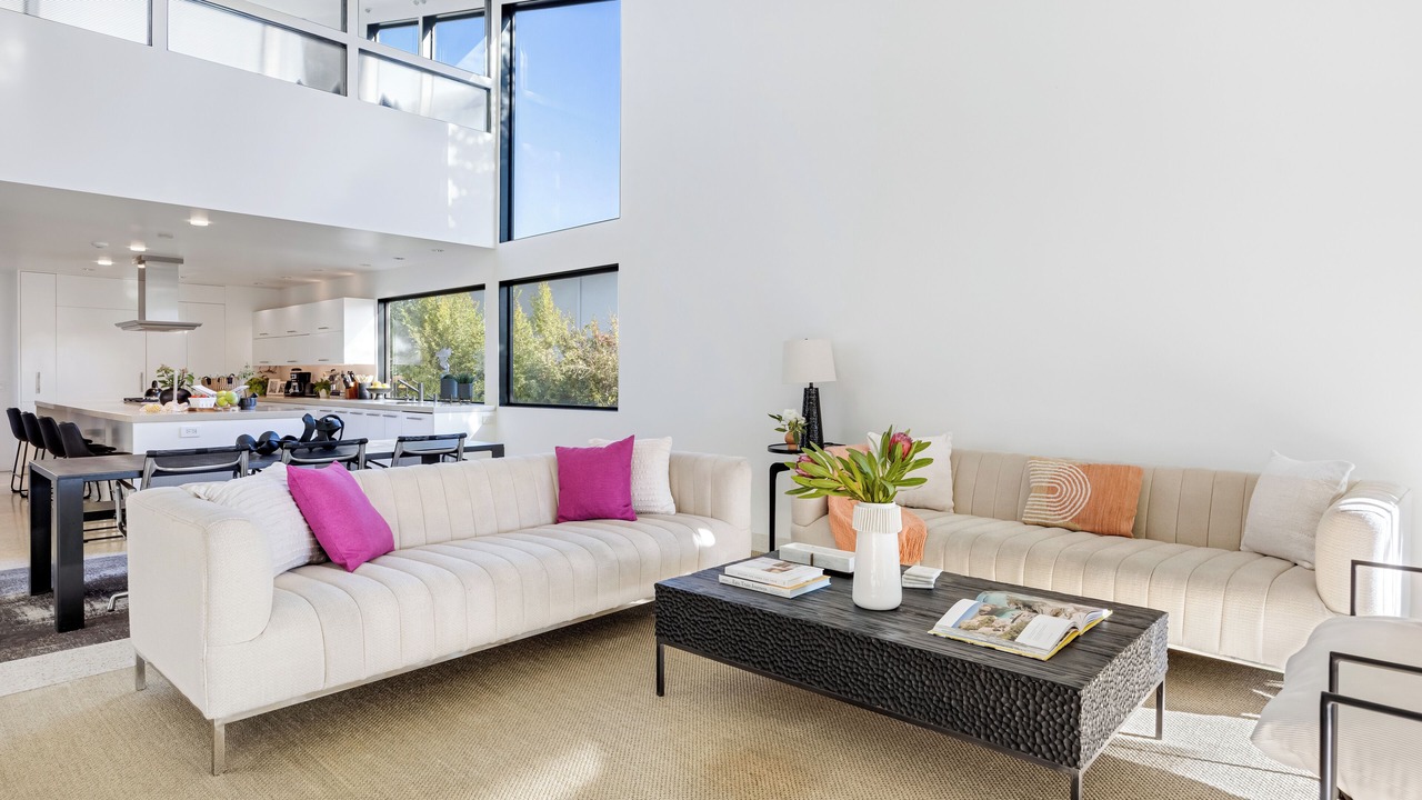 Photo of Bedroom in Hollywood Hills West
