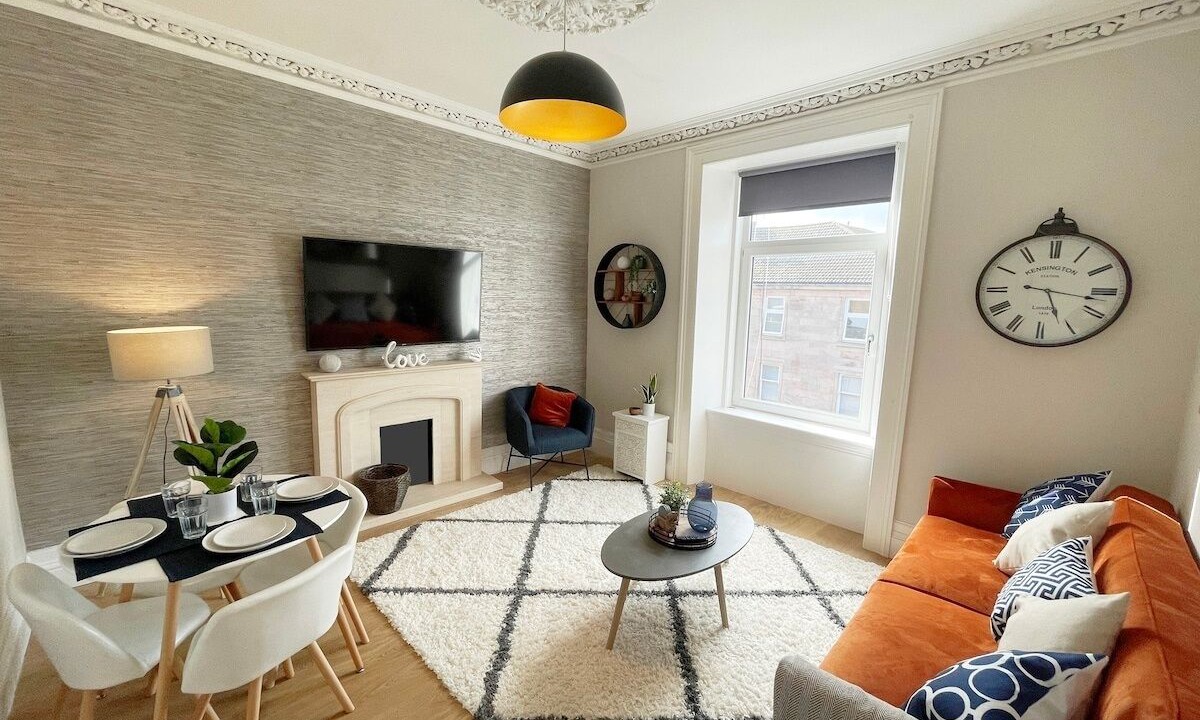 Photo of Livingroom in Greenock