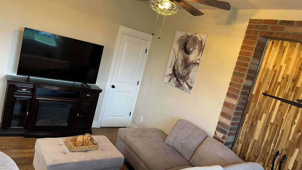 Photo of Livingroom in Longview