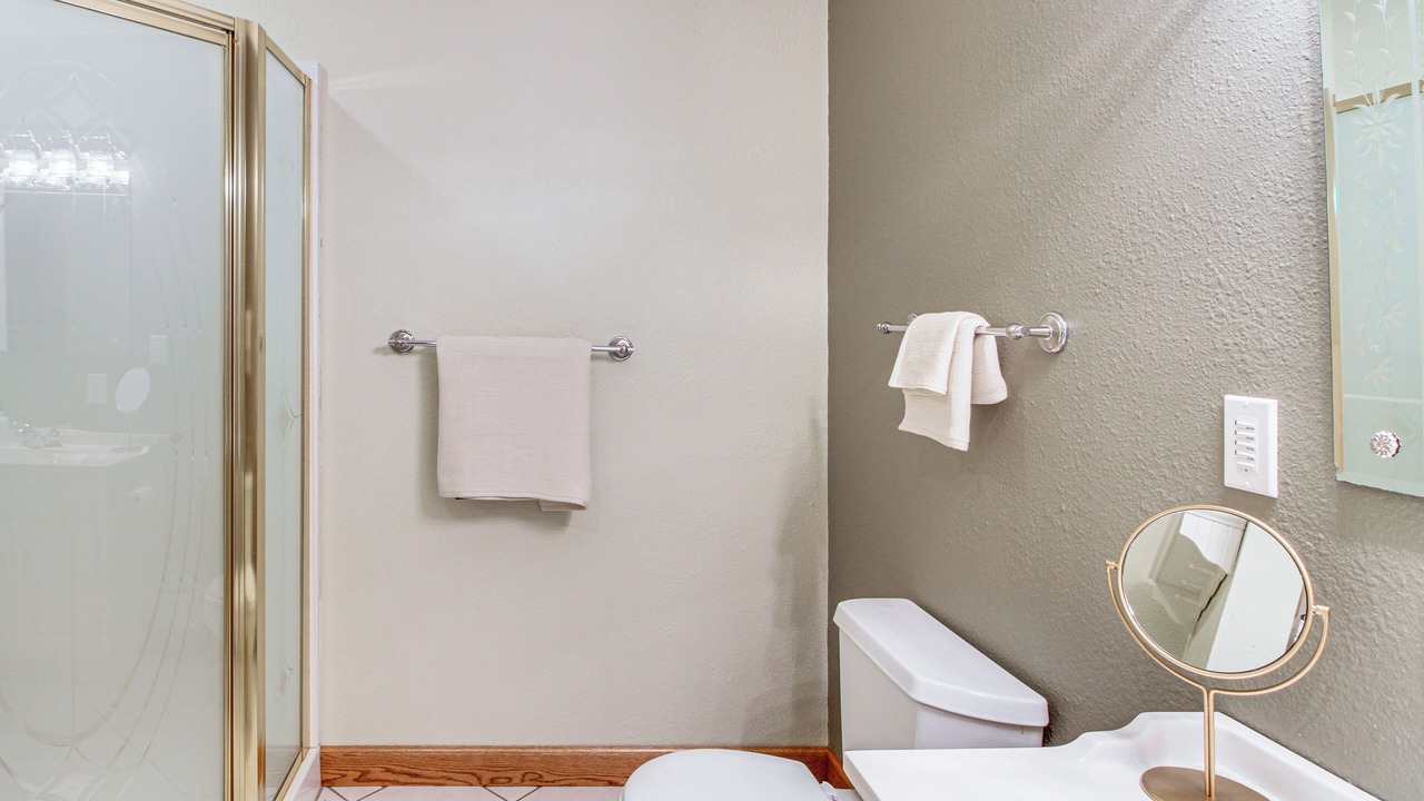 Photo of Bathroom in Ashby