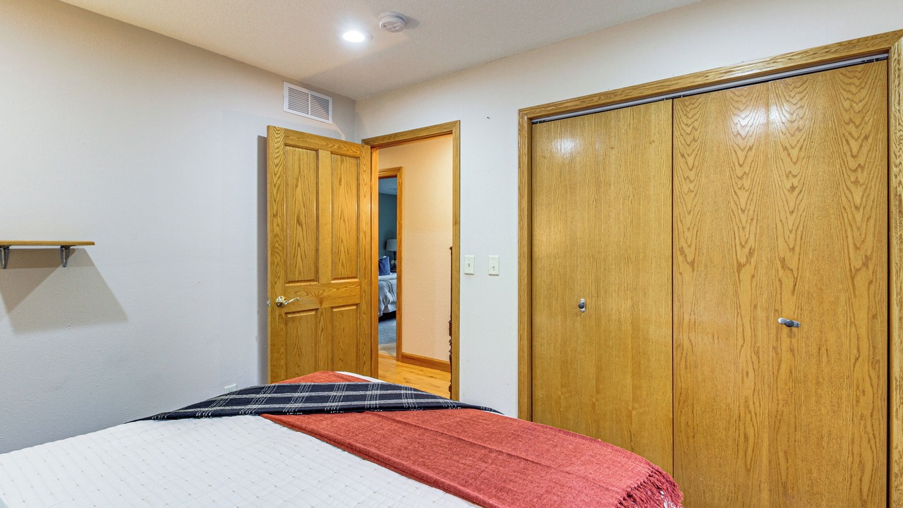 Photo of Bedroom in Ashby