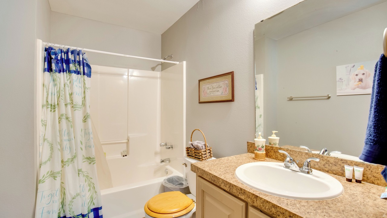 Photo of Bathroom in Emory