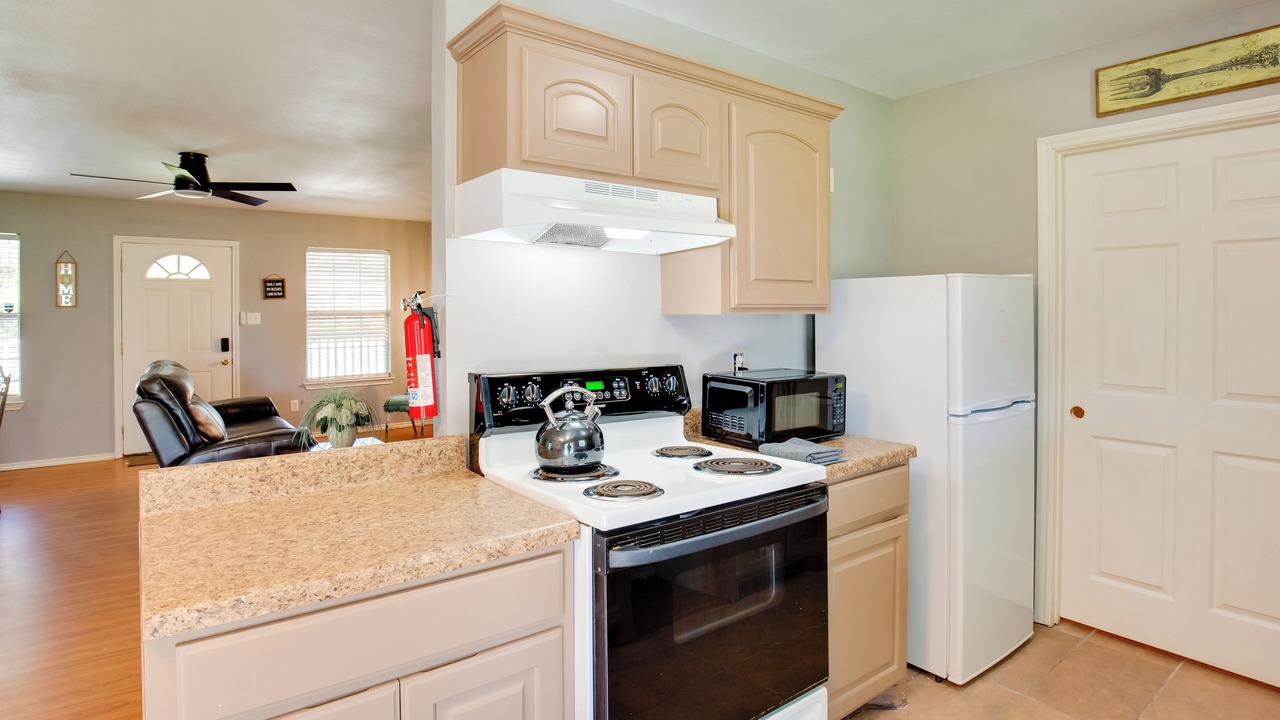 Photo of Kitchen in Emory