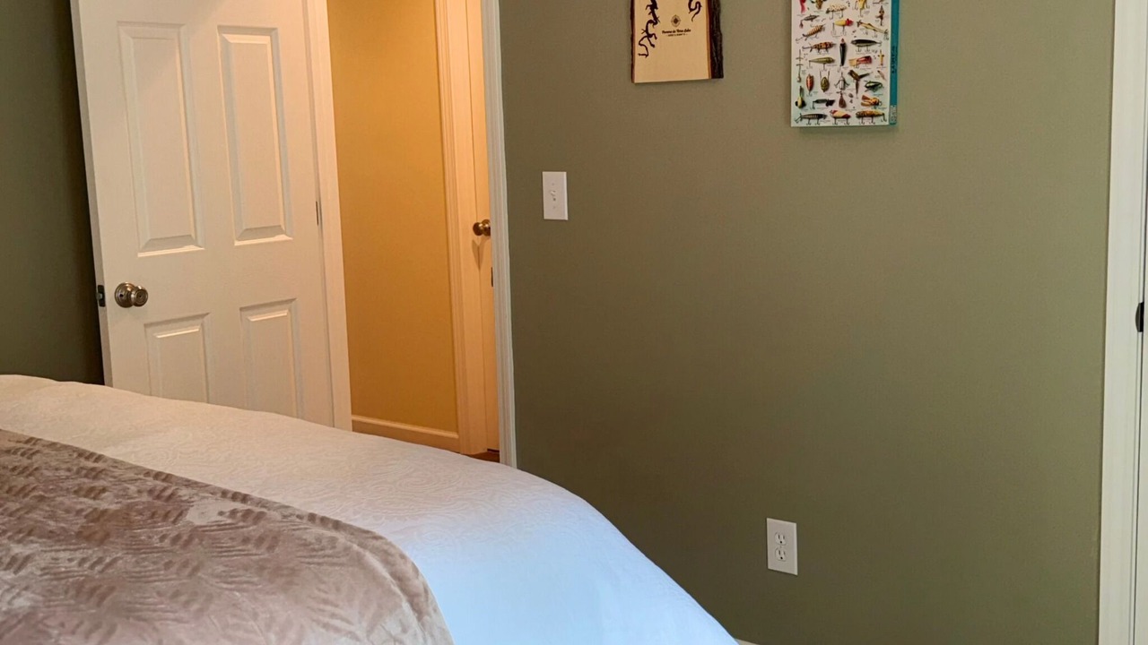 Photo of Bedroom in Pittsburg