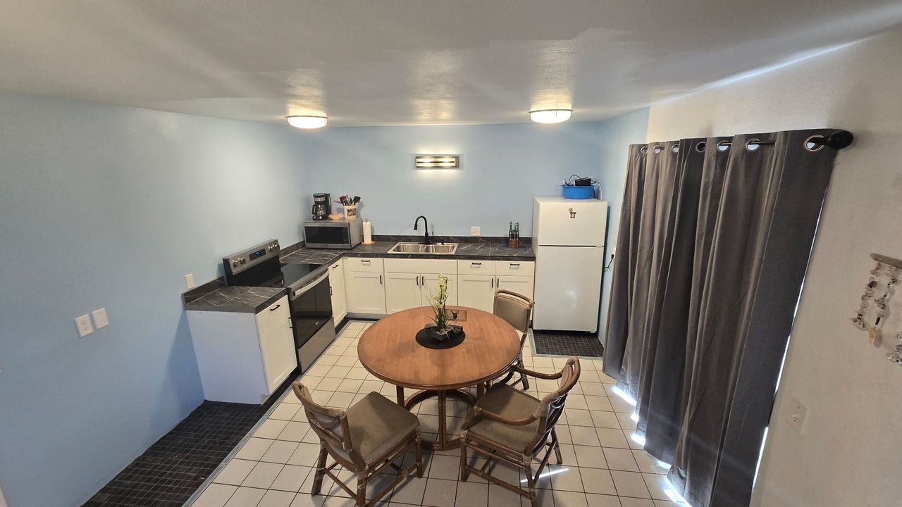 Photo of Kitchen in Pauwela