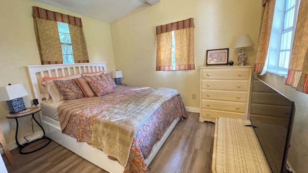 Photo of Bedroom in Alachua