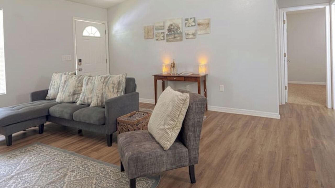 Photo of Livingroom in High Springs