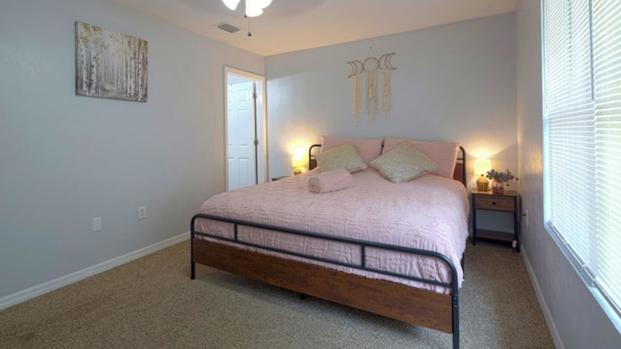 Photo of Bedroom in High Springs