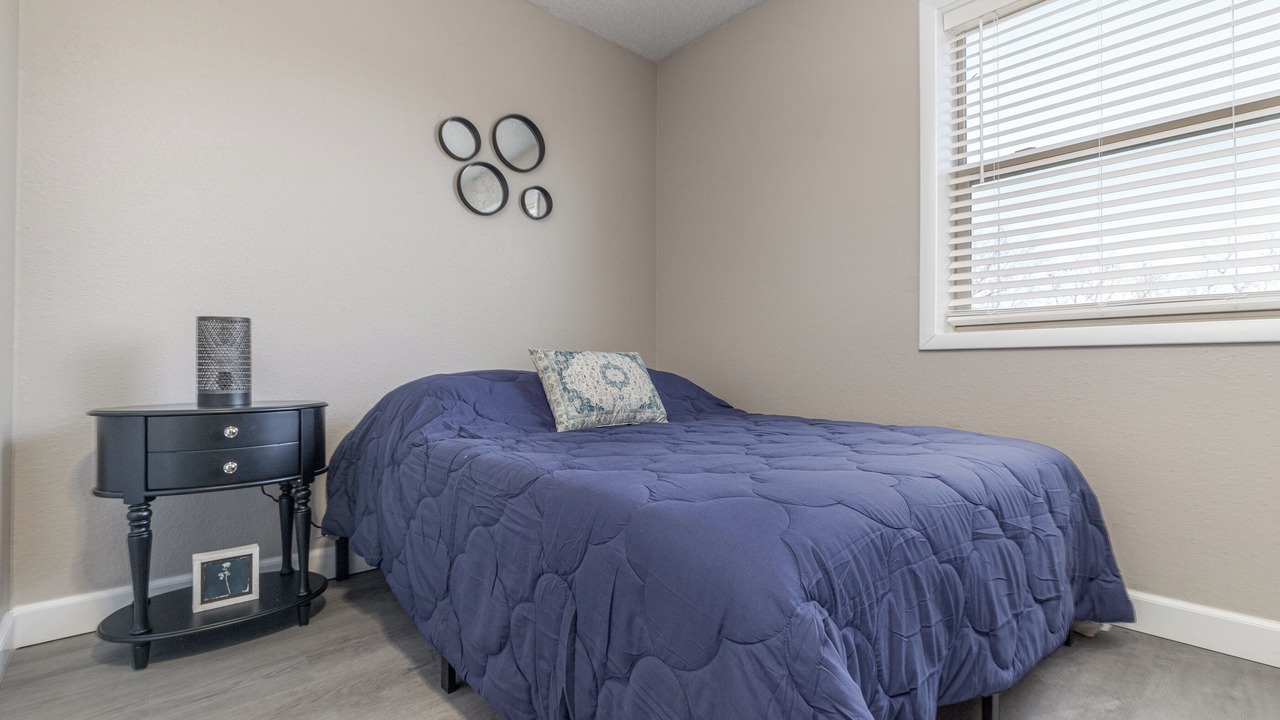 Photo of Bedroom in St. Robert